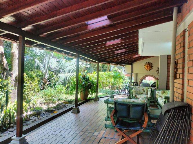 Casa de 3 alcobas en venta en El Poblado, Medellín, 230 m² · foto 14 de 20