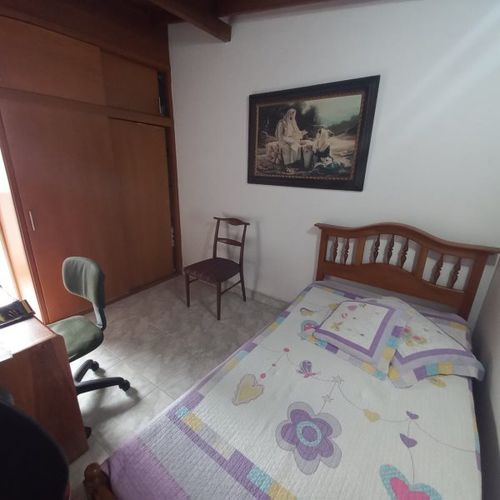 Apartamento de 3 alcobas en venta en San Bernardo, Medellín, 111 m² · foto 10 de 18