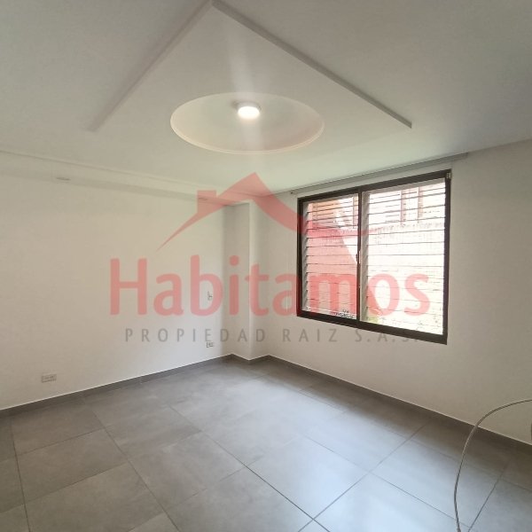 Apartamento en arriendo en El Tesoro, Medellín · foto 11 de 17