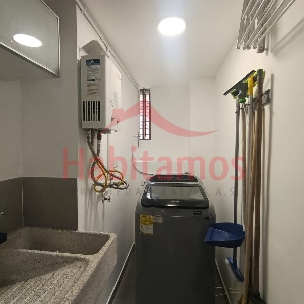 Apartamento en arriendo en El Tesoro, Medellín · foto 17 de 17