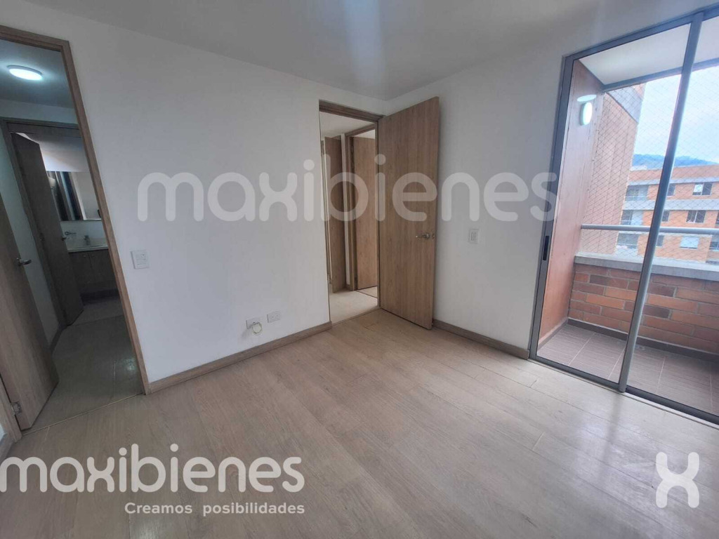 Apartamento en venta en Suramérica, Itagüí · foto 8 de 14