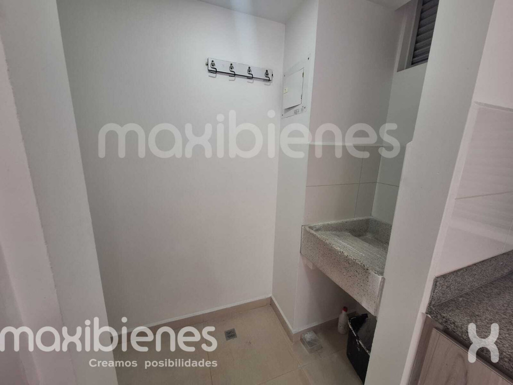 Apartamento en venta en Suramérica, Itagüí · foto 13 de 14