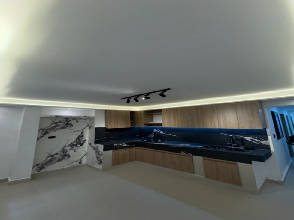 Apartamento en venta en Belén Rincón, Medellín 2