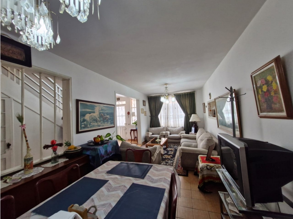 Casa en venta en Muequeta, Bogotá · foto 10 de 24