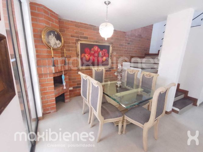 Apartamento de 3 alcobas en arriendo en Suramérica, Medellín, 240 m² · foto 2 de 14