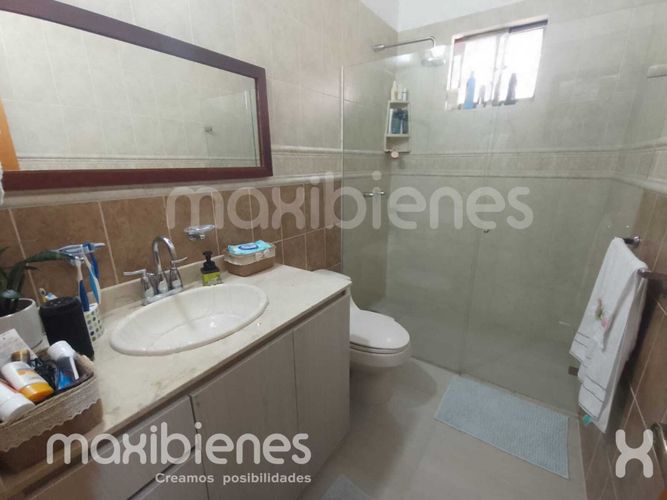 Apartamento de 3 alcobas en arriendo en Suramérica, Medellín, 240 m² · foto 8 de 14