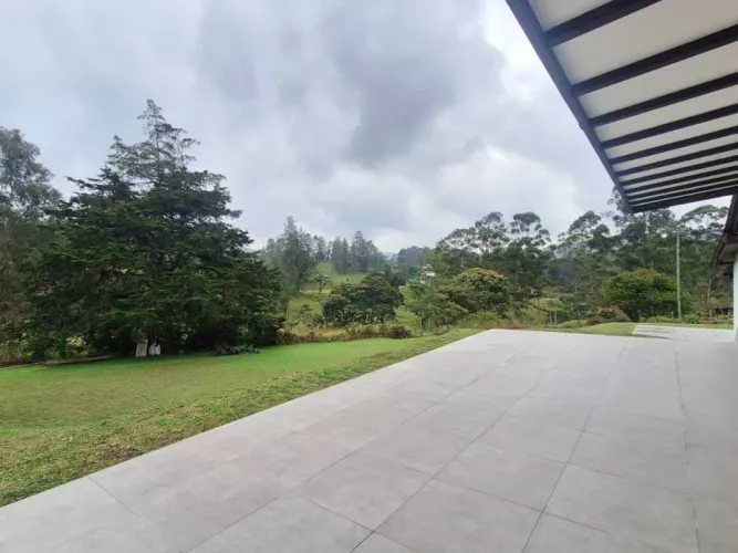 Finca en arriendo en Los Salados, El Retiro, 350 m² · foto 3 de 17
