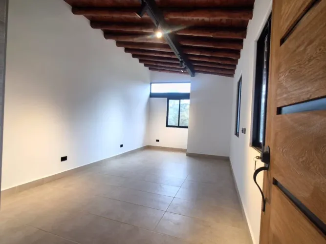 Finca en arriendo en Los Salados, El Retiro, 350 m² · foto 14 de 17