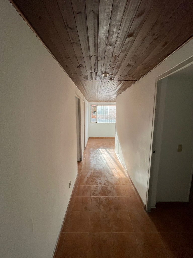 Casa en venta en Niza, Bogotá · foto 4 de 16
