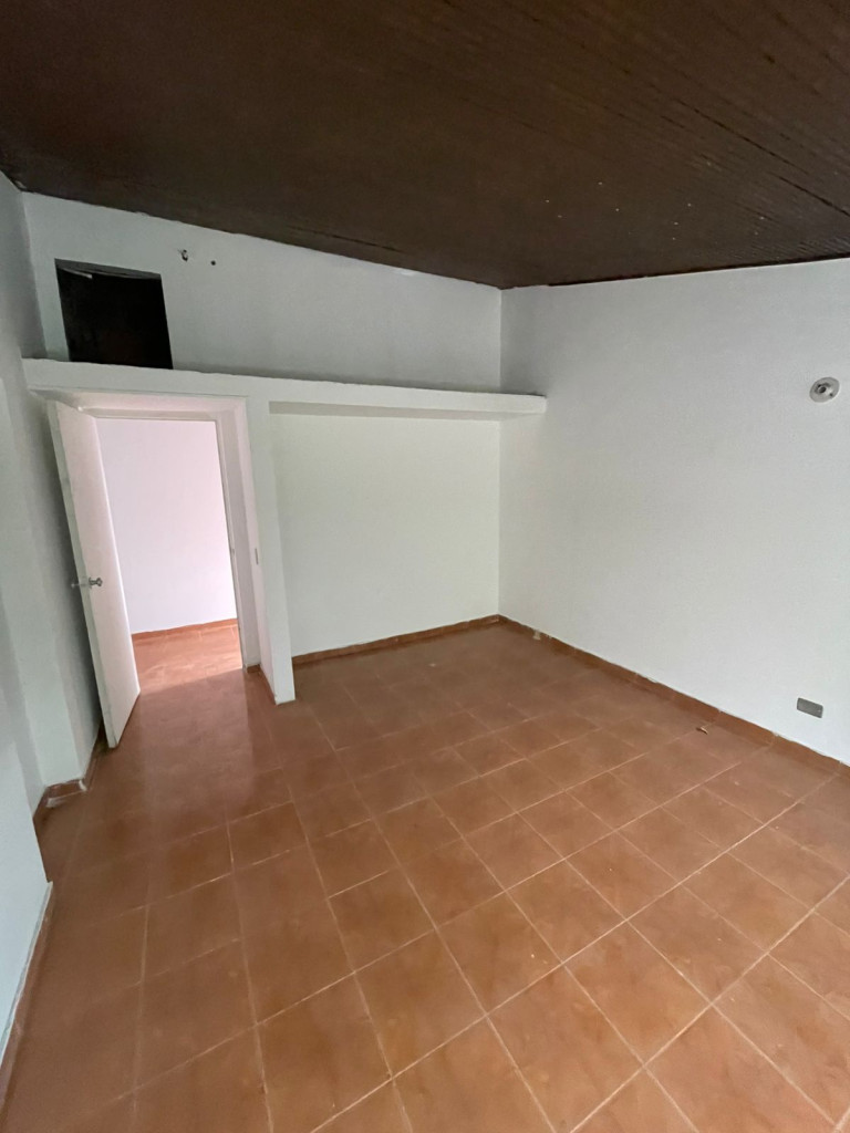 Casa en venta en Niza, Bogotá · foto 5 de 16