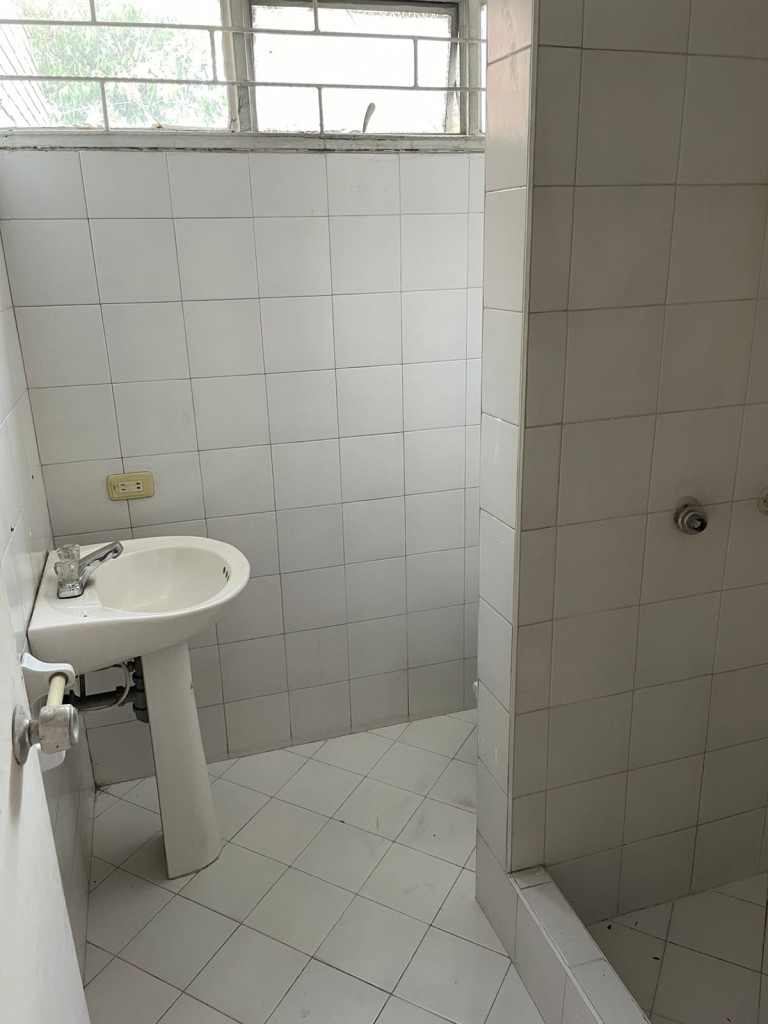 Casa en venta en Niza, Bogotá · foto 9 de 16