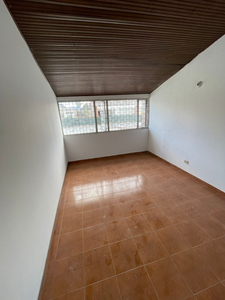 Casa en venta en Niza, Bogotá · foto 14 de 16