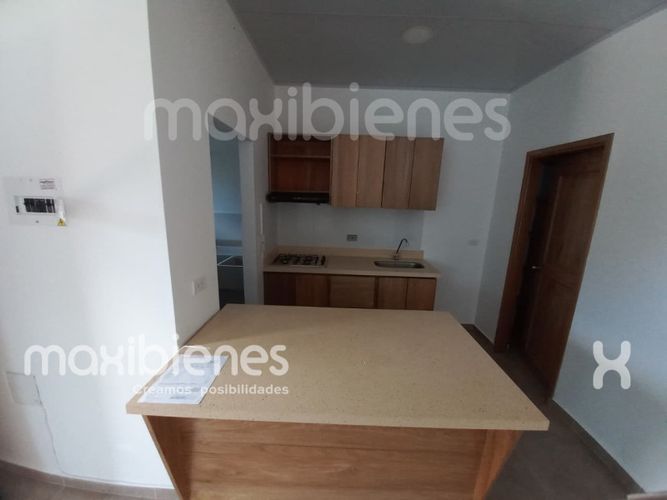 Apartamento de 3 alcobas en arriendo en Velez, Apartado, 55 m² · foto 2 de 12