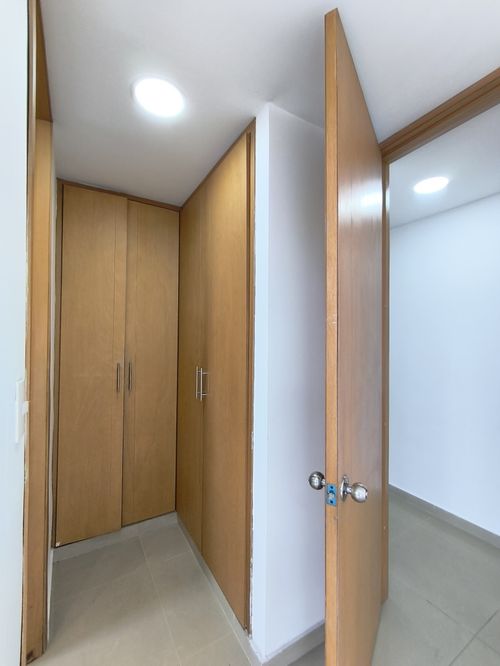 Apartamento de 3 alcobas en venta en La Floresta, Los Patios, 90 m² · foto 9 de 14