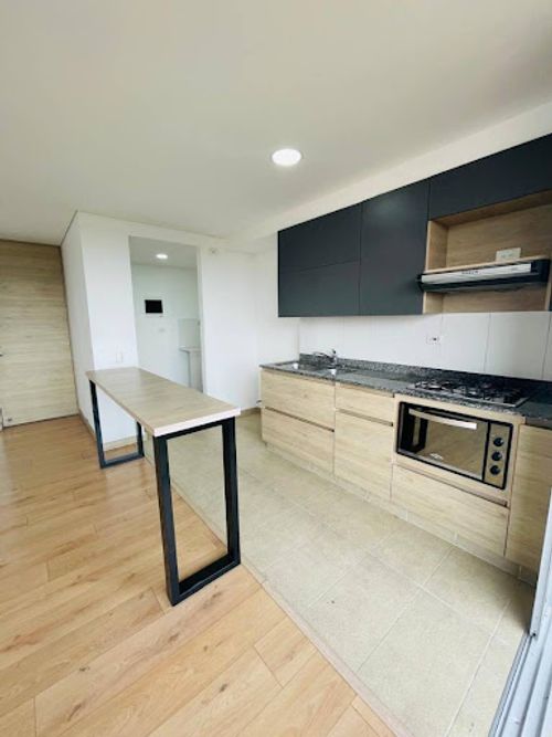 Apartamento de 2 alcobas en arriendo en Los Colegios, Rionegro, 68 m² · foto 2 de 20