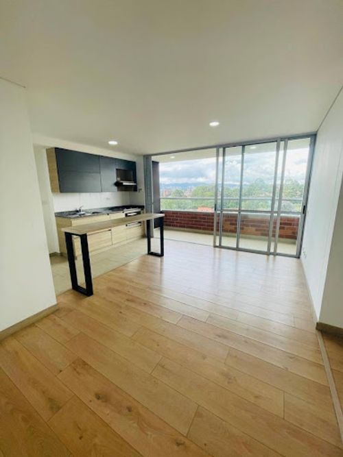 Apartamento de 2 alcobas en arriendo en Los Colegios, Rionegro, 68 m² · foto 3 de 20