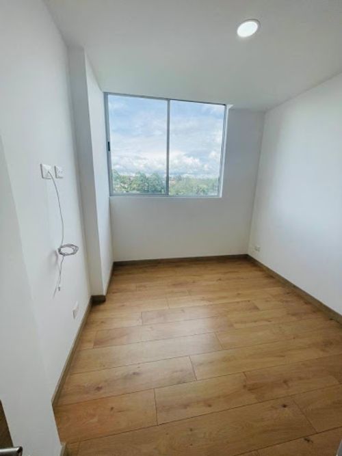 Apartamento de 2 alcobas en arriendo en Los Colegios, Rionegro, 68 m² · foto 5 de 20