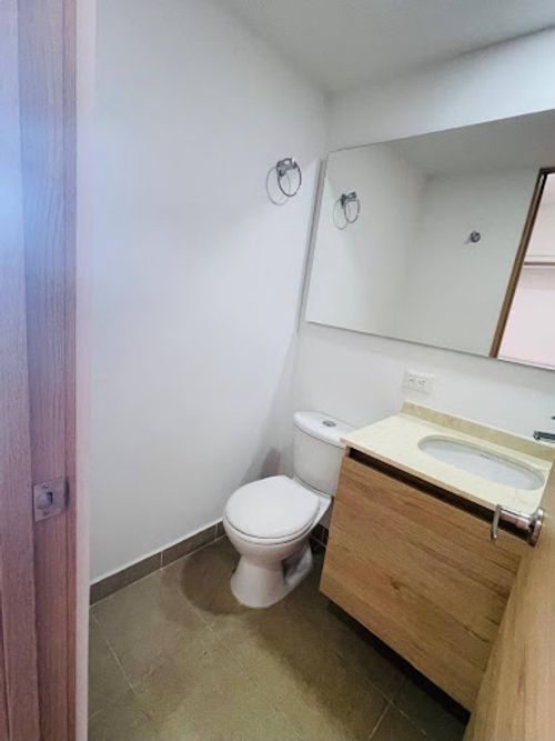 Apartamento de 2 alcobas en arriendo en Los Colegios, Rionegro, 68 m² · foto 9 de 20