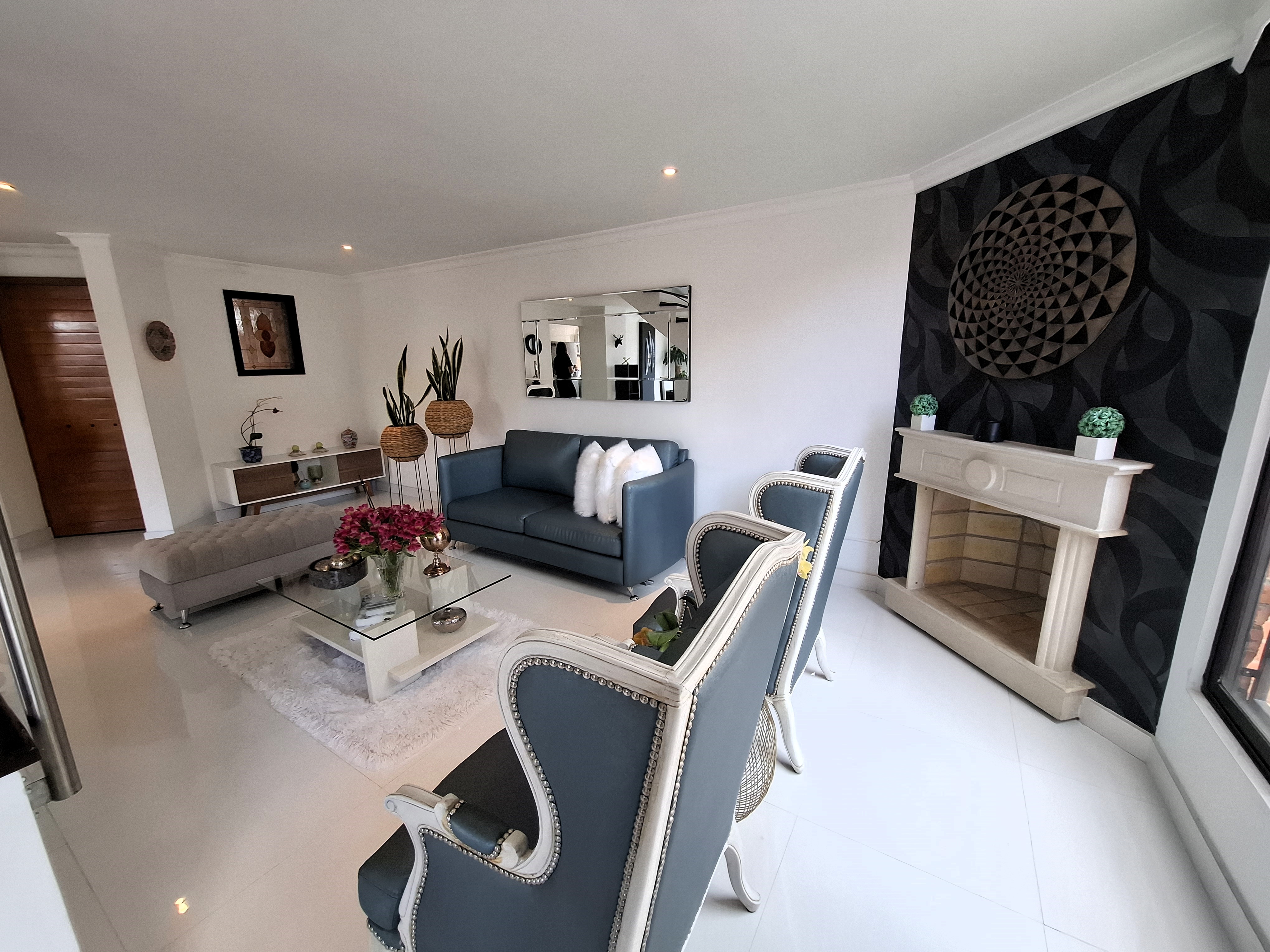 Apartamento en venta en Belmira, Bogotá · foto 2 de 24