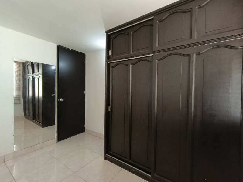 Apartamento en venta en Prados Del Este, Cúcuta · foto 5 de 11