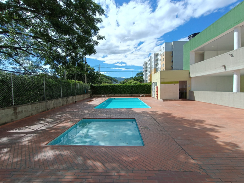 Apartamento en venta en Prados Del Este, Cúcuta · foto 10 de 11