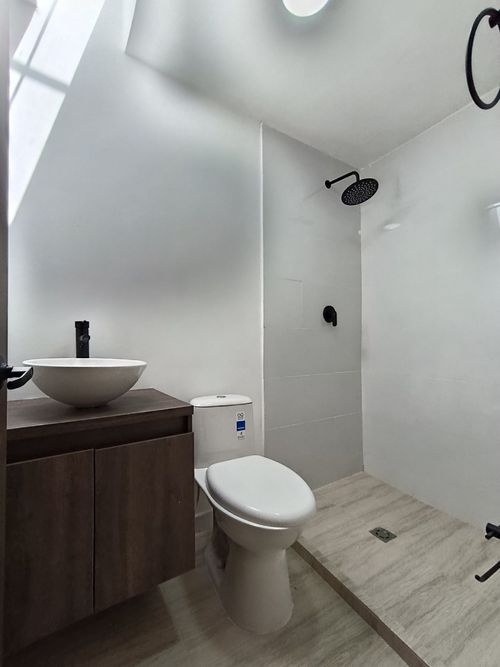 Casa de 3 alcobas en venta en El Contento, Cúcuta, 84 m² · foto 4 de 8
