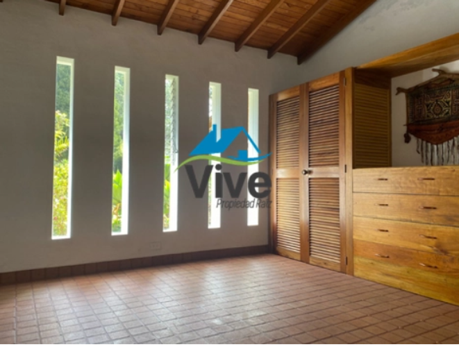 Finca en arriendo en Los Salados, El Retiro, 236 m² · foto 12 de 17