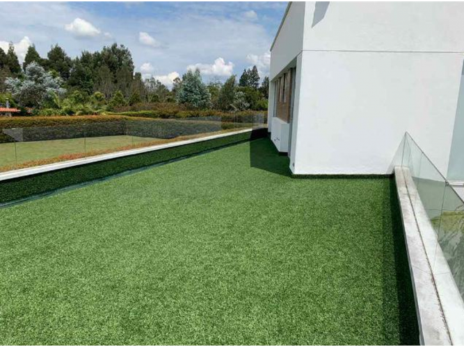 Casa de 5 alcobas en venta en Llano Grande, Rionegro, 560 m² · foto 9 de 10