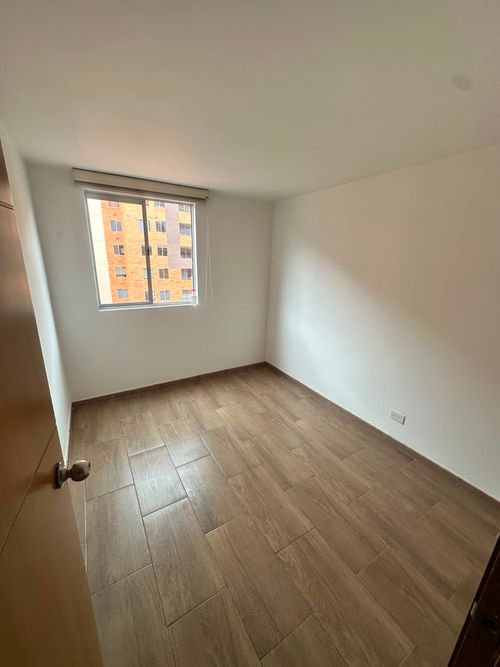 Apartamento de 3 alcobas en venta en La Prosperidad, Madrid, 51 m² · foto 16 de 24