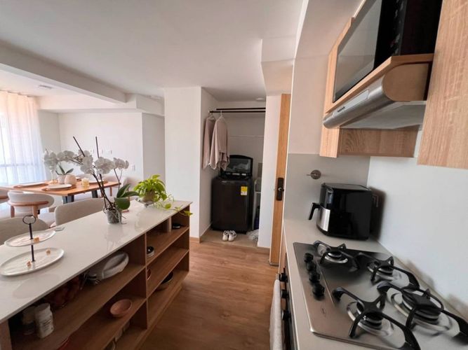 Apartamento de 2 alcobas en venta en El Porvenir, Rionegro, 57 m² · foto 2 de 14