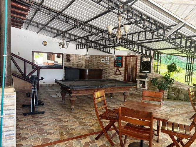 Casa de 6 alcobas en venta en La Buitrera, Cali, 520 m² · foto 9 de 24