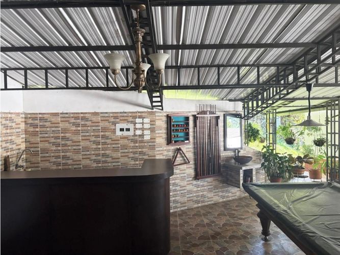 Casa de 6 alcobas en venta en La Buitrera, Cali, 520 m² · foto 12 de 24