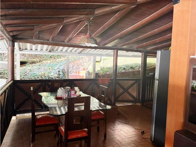Casa de 6 alcobas en venta en La Buitrera, Cali, 520 m² · foto 13 de 24