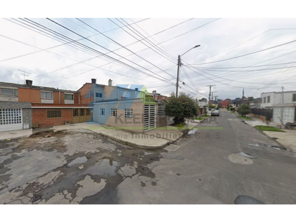 Casa en venta en Mandalay, Bogotá · foto 2 de 20