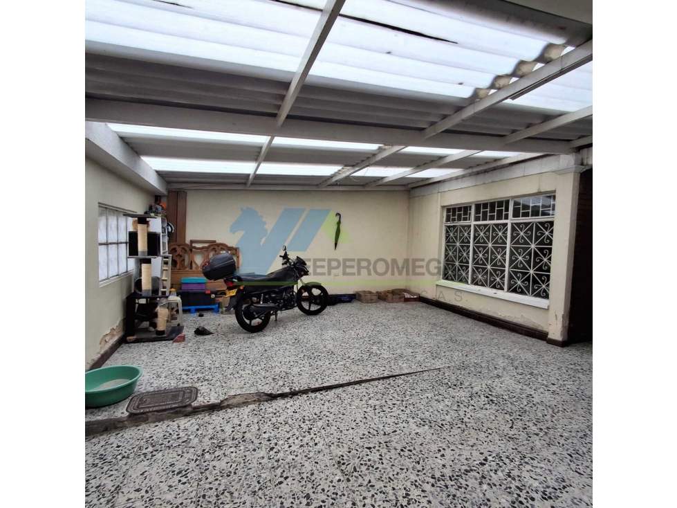 Casa en venta en Mandalay, Bogotá · foto 3 de 20