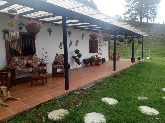Finca en arriendo en Puente Pelaez, El Retiro, 210 m² · foto 6 de 13