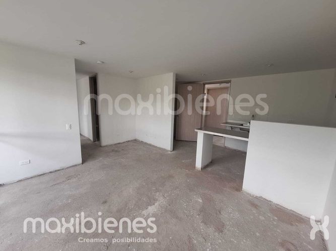 Apartamento de 3 alcobas en venta en Holanda, Sabaneta, 70 m² · foto 5 de 14