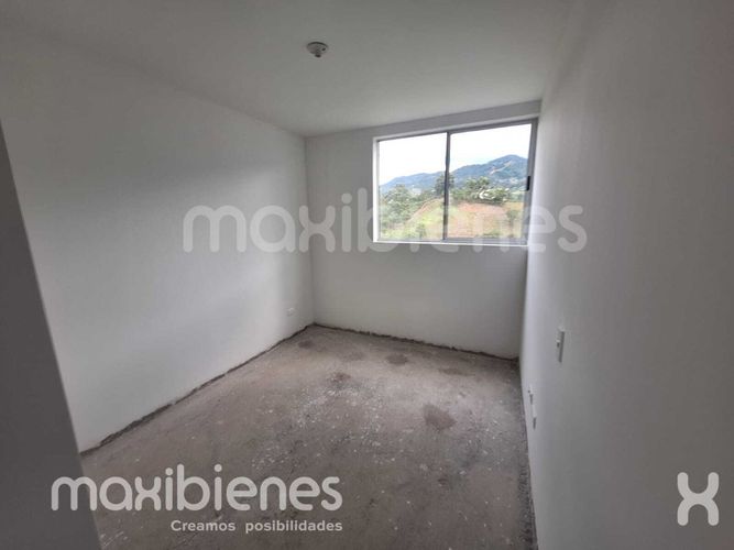 Apartamento de 3 alcobas en venta en Holanda, Sabaneta, 70 m² · foto 6 de 14