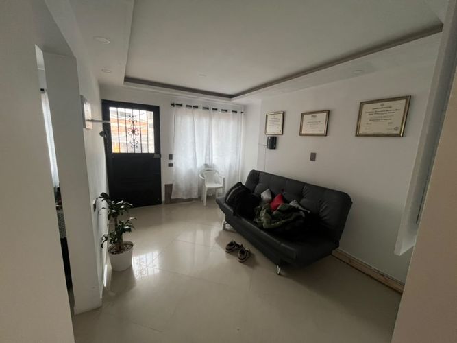 Casa de 3 alcobas en venta en Doce De Octubre No.1, Medellín, 73 m² · foto 3 de 24