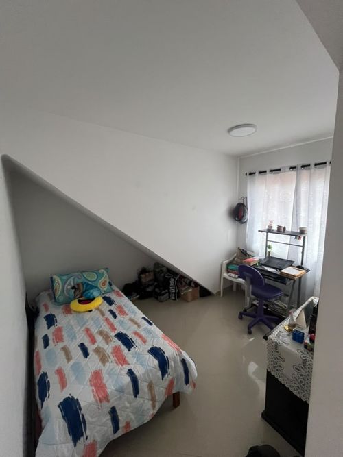 Casa de 3 alcobas en venta en Doce De Octubre No.1, Medellín, 73 m² · foto 20 de 24