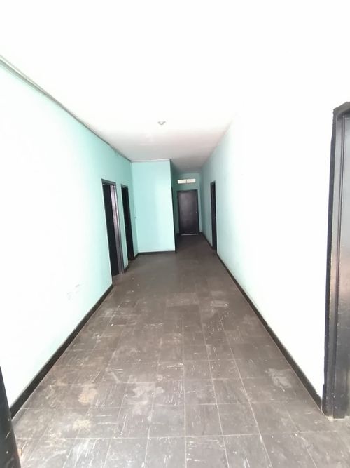 Casa de 8 alcobas en venta en Champagnat, Cali, 375 m² · foto 12 de 24