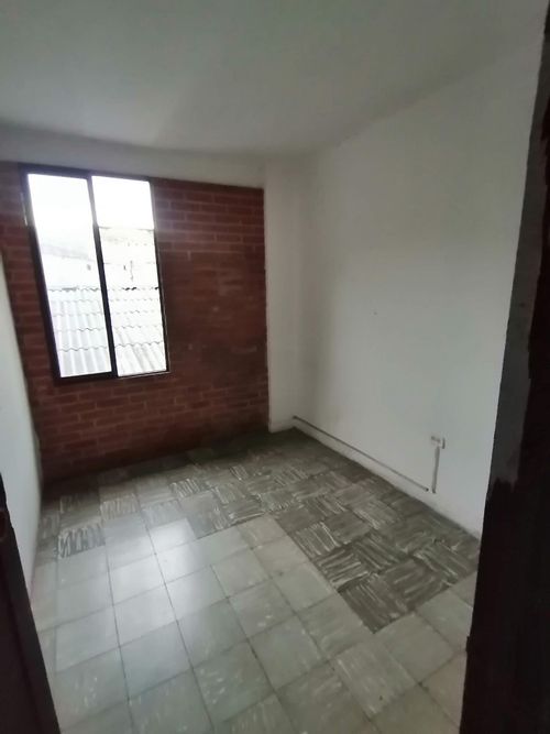 Casa de 8 alcobas en venta en Champagnat, Cali, 375 m² · foto 24 de 24