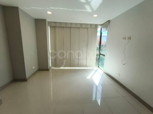 Apartamento en arriendo en Patio Bonito, Medellín · foto 5 de 14