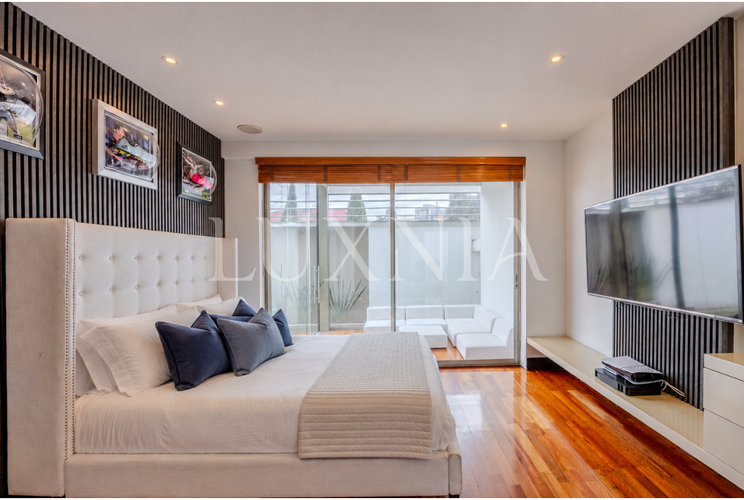 Casa de 5 alcobas en venta en Santa Barbara Alta, Bogotá, 905 m² · foto 17 de 20