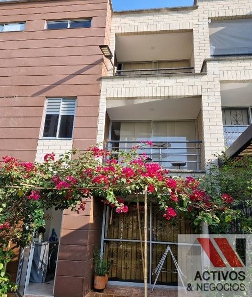 Casa de 3 alcobas en venta en La Navarra, Bello, 140 m² · foto 14 de 14