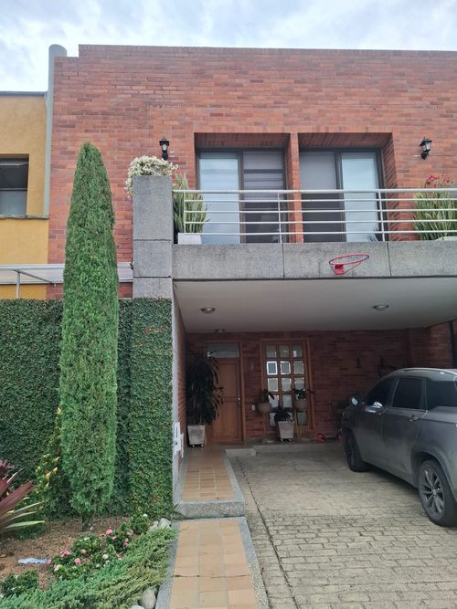 Casa de 2 alcobas en venta en Ciudad Jardin, Cali, 380 m² · foto 16 de 24