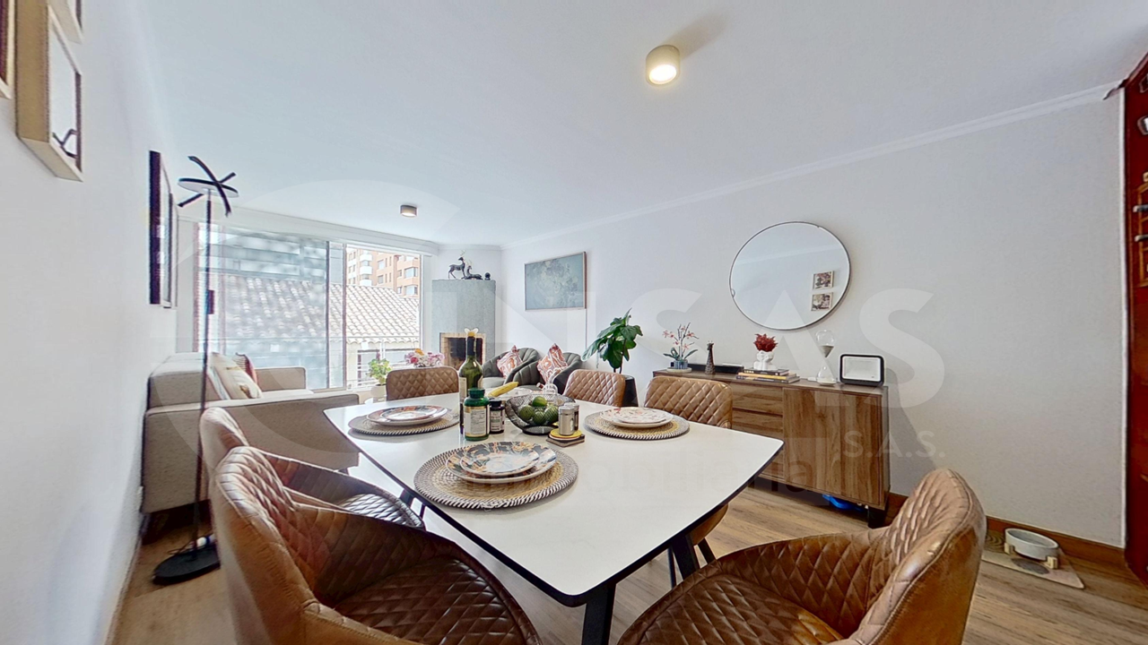 Apartamento en venta en Santa Barbara Central, Bogotá · foto 2 de 14