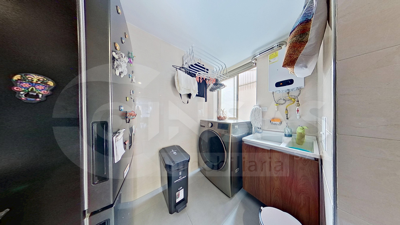 Apartamento en venta en Santa Barbara Central, Bogotá · foto 7 de 14