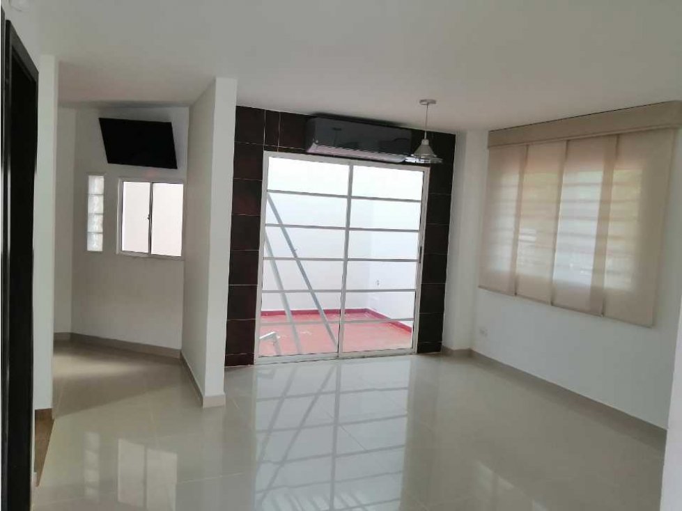 Casa en venta en Ciudad Jardin, Barranquilla · foto 5 de 24
