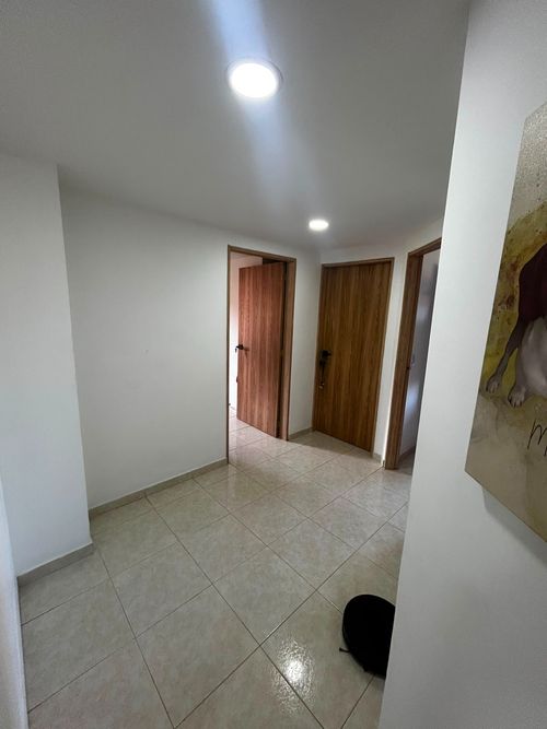 Apartamento de 3 alcobas en venta en Loma De San Julian, Medellín, 78 m² · foto 24 de 24